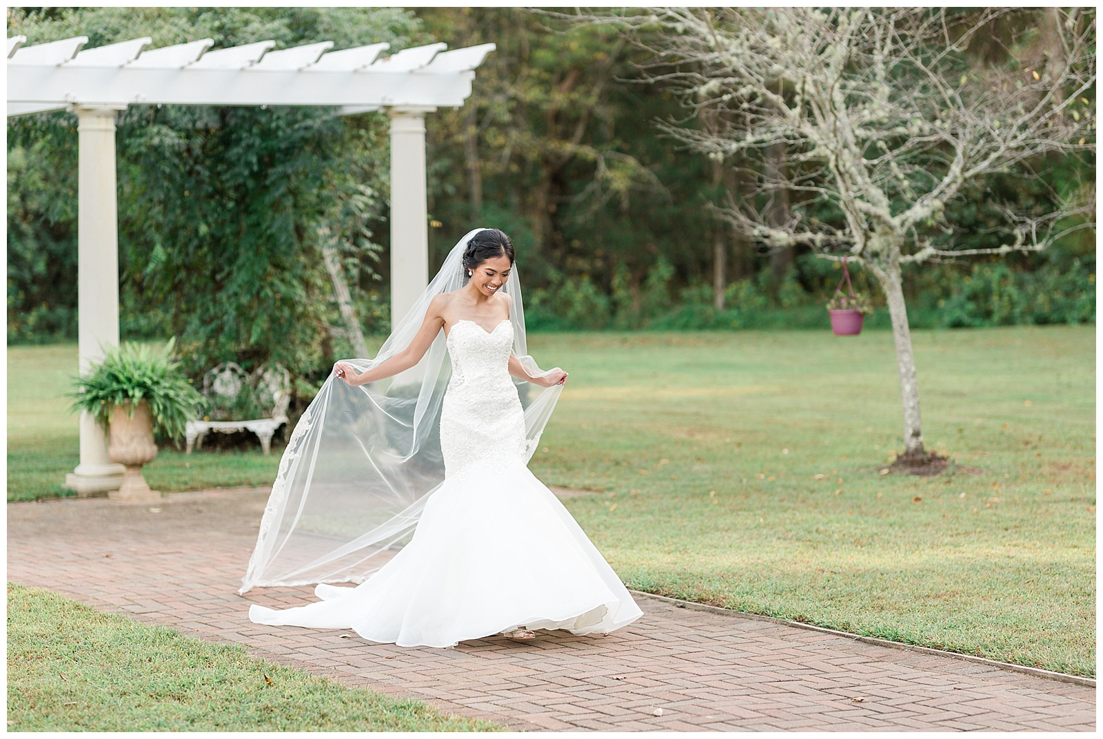 historic-jasmine-plantation-bridal-session-50.jpg