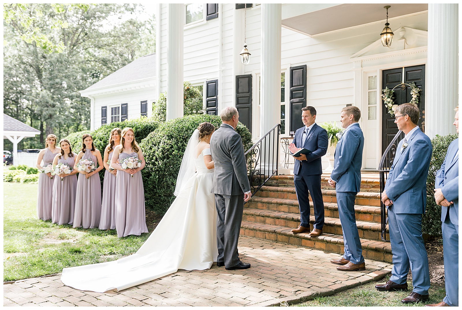 Virginia Cliffe Inn Wedding by Michael and Jasmine Photography