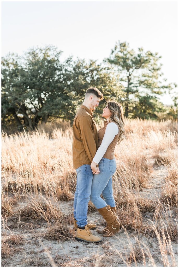fall engagement session at Brock Enviornmental center by michael and jasmine photography